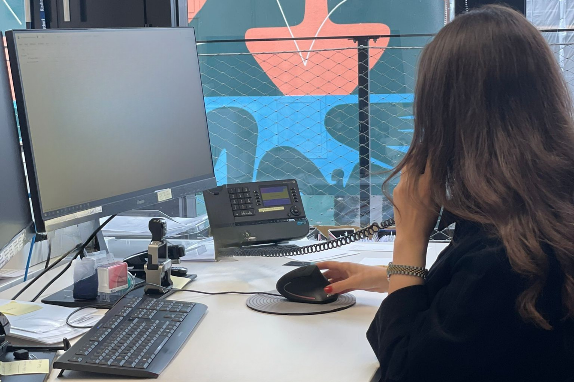 Vohberger und Thon Steuerkanzlei-Gruppenbild im Meetingraum